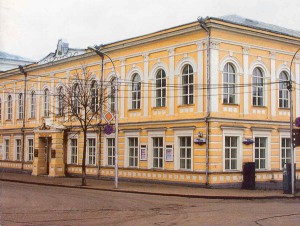 Театральная жизнь