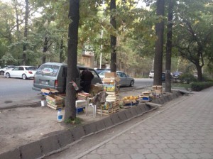 стихийная торговля